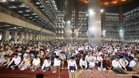 Membela Umat dan Menjadi Beradab di Masjid