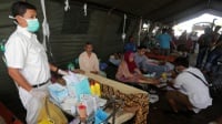 Jokowi Temui Korban Gempa Aceh di RSUD Sigli