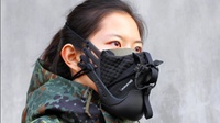Akutnya Polusi di Cina dan Sindiran Masker Sneaker