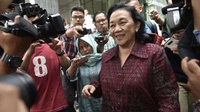 Diah & Irman Saling Bantah Saat Dikonfrontir Hakim Soal Uang E-KTP