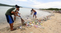 Indonesia Target Kurangi Sampah Plastik Laut 70 Persen