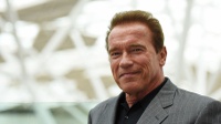Arnold Schwarzenegger & Tiktok Kolaborasi Bantu Korban Corona
