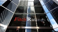 Fitch Ratings Naikkan Peringkat Layak Investasi Indonesia