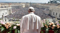 Paus Fransiskus Serukan Perdamaian Israel-Palestina di Pesan Natal