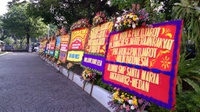 Balaikota Jakarta Penuh Karangan Bunga Jelang Pleidoi Ahok