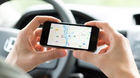 Seniman Memanipulasi Traffic Maps Pakai 99 Ponsel & Respons Google