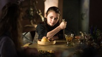 Fantheory: Sansa Akan Duduki Tahta Besi di Akhir Game of Thrones 8