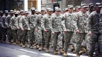 Bagaimana Jika Transgender Berdinas di Militer?