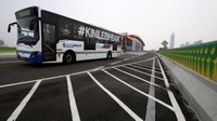 Sandiaga Uno Kaji Tenaga Listrik untuk Bus TransJakarta