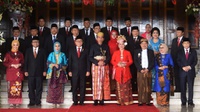Apa Makna Presiden Jokowi Berbusana Adat di Sidang MPR?