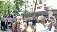 Represi Polisi di YLBHI Jakarta Berwatak Anti-Demokrasi