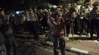 Massa Mengepung Gedung LBH Jakarta