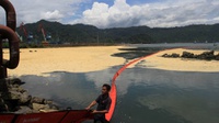 Kebakaran di Perairan Balikpapan Sebabkan Dua Nelayan Tewas