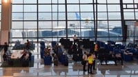 Cuaca Ekstrem, Penumpang Bandara Soetta Diimbau Berhati-hati