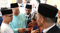 Isu Pribumi Amankan PM Malaysia dari Banjir Tuduhan Korupsi