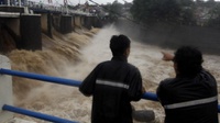 Anies Sebut 450 Pompa Air Disiagakan Untuk Antisipasi Banjir
