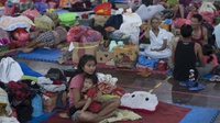 Gunung Agung Meletus: 1.100 Personil TNI Bantu Evakuasi Pengungsi