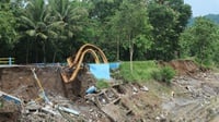 Badai Dahlia Landa Yogya: Sultan Perpanjang Status Darurat Bencana