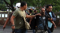 Polisi: Lemparan Botol Picu Ricuh Demo GMBI di Pemkot Bekasi