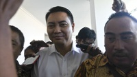 KPK Tahan Anggota DPR Tersangka Suap Bakamla Fayakhun Andriadi