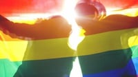 Kontroversi Penangkapan Pengelola Akun Gay Bandung oleh Polisi