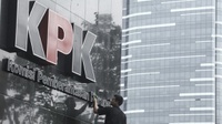 KPK Cekal Tersangka Suap dan Gratifikasi AKBP Bambang Kayun