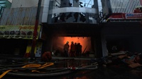 Kebakaran di Gedung Niaga PRJ Kemayoran, Beberapa Karyawan Terjebak