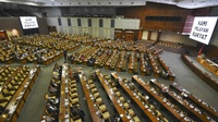 Makan Siang Gratis bagi Politikus Senayan berkat Revisi UU MD3