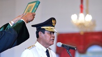 Jokowi Lantik Isdianto Jadi Gubernur Kepri Usai Nurdin Kena OTT KPK