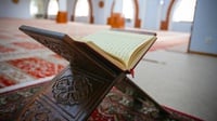 Hukum Bacaan Mad Farqi dan Contohnya dalam Al-Qur'an