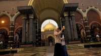 Putri Dian Al Mahri Ungkap Alasan Ibunya Dirikan Masjid Kubah Emas