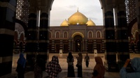 Sejarah Masjid Kubah Emas & Wafatnya Sang Pendiri, Dian Al Mahri
