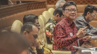 Silang Pendapat Mendagri dan Ketua DPR Soal PKPU Eks Napi Koruptor