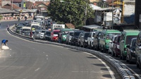 Arus Balik: Polres Garut Alihkan Kendaraan ke Jalur Alternatif 