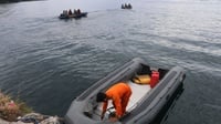 Tim SAR Cari 4 Orang Tenggelam di Sungai Batang Lubuh