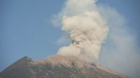 Gunung Agung Kembali Erupsi Hari Ini Pukul 12.52 WITA