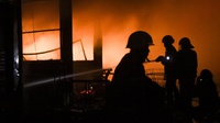 Kebakaran di Velodrome Rawamangun: 11 Damkar Dikerahkan