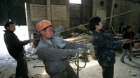 Buruh di Proyek Megah Cina: Kerja Diperlakukan Bak Serangga