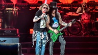 Guns N' Roses Guncang Penggemarnya di Gelora Bung Karno