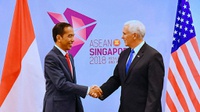 Pertemuan Presiden Jokowi - Mike Pence di Singapura