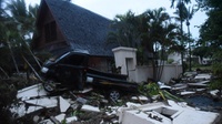 Gelombang Tinggi, Evakuasi Korban di Pantai Tanjung Lesung Ditunda