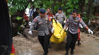 Basarnas: Korban Tsunami Terus Bertambah, 334 Orang Meninggal Dunia