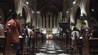 Polisi hingga Banser Kawal Misa Natal di Gereja Katedral