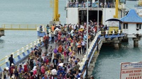 Pemerintah Lamsel Pulangkan Pengungsi dari Pulau Sebesi & Sebuku