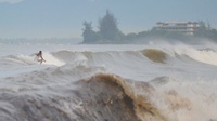 BMKG: Gelombang Tinggi 6 Meter akan Terjadi di Selatan Pulau Jawa