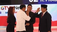 Peneliti Sebut Kubu Jokowi Kemungkinan Tawarkan Jabatan ke Prabowo