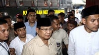 Prabowo Jenguk Dhani di Medaeng dan Sebut Ada Intimidasi Politik