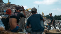 Tinggal di Sekitar TPST Bantargebang Membuat Kamu Kebal Bau Sampah