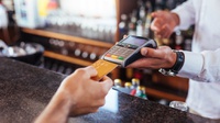 Ketahui 5 Keuntungan Menggunakan Kartu ATM dan Kartu Debit