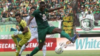 Hasil Persebaya vs Persib Bandung: Skor 4-0, Amido Balde Hattrick